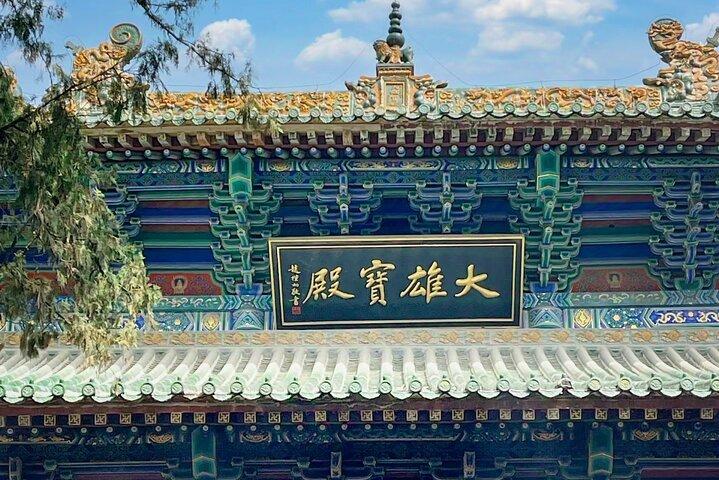 Privat dagstur i Zhengzhou til Shaolin Temple og Longmen Grottoes