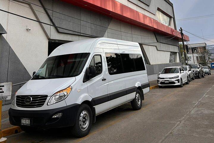 Trasporto comodo e sicuro dall'hotel all'aeroporto di Oaxaca.