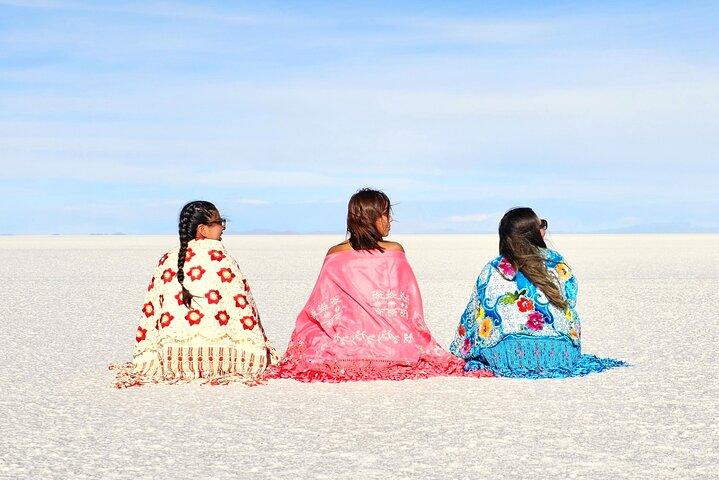 Salares, lagunas y géiseres de 3 días desde Uyuni hasta San Pedro