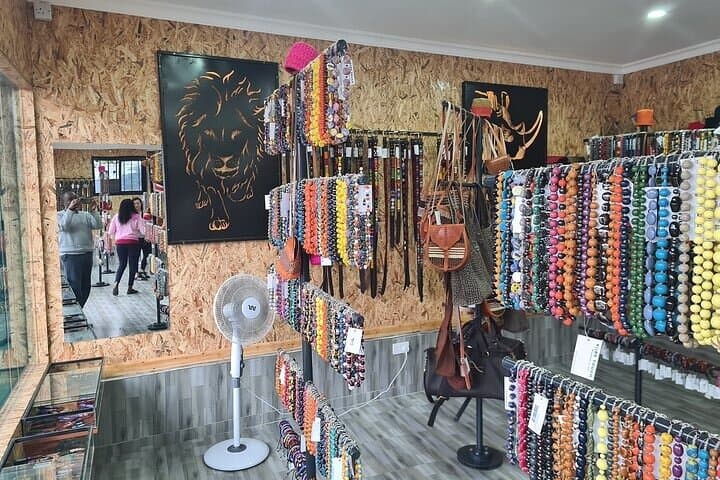 Karen Blixen Museum and Kobe Beads Center Day Tour