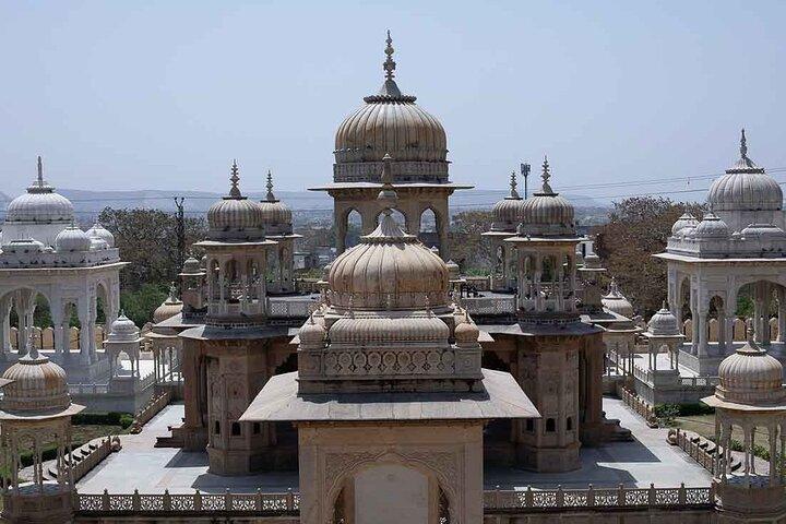 Jaipur Private Sightseeing Full Day Tour med bil og TukTuk