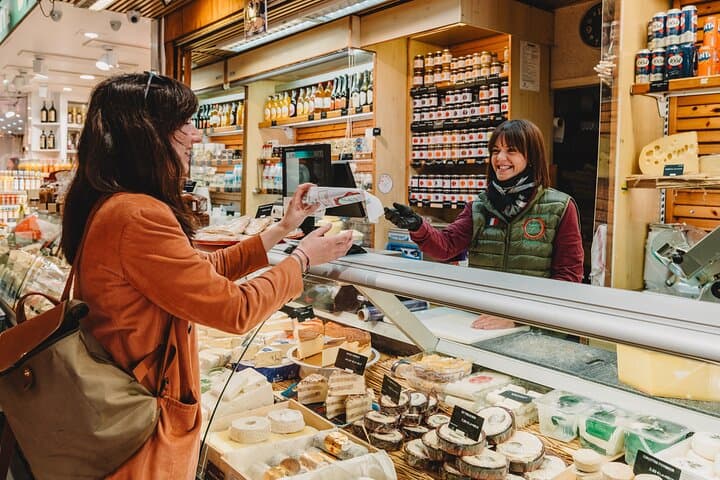 Versailles Bike Tour with Market, Gardens & Guided Palace Tour