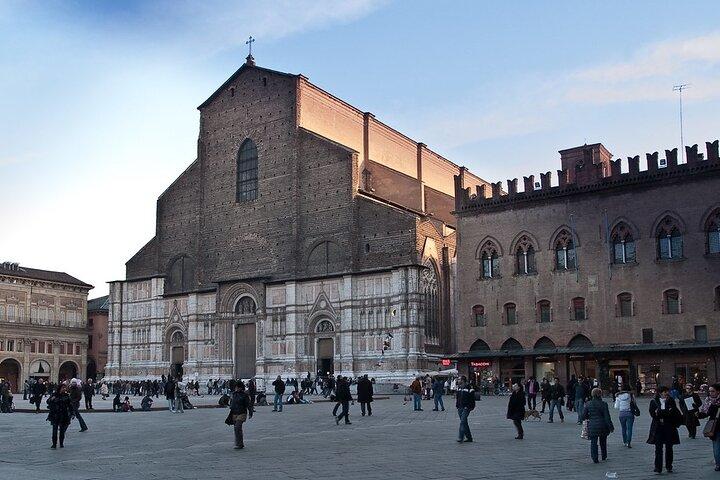Bologna Selbstgeführtes Audioerlebnis