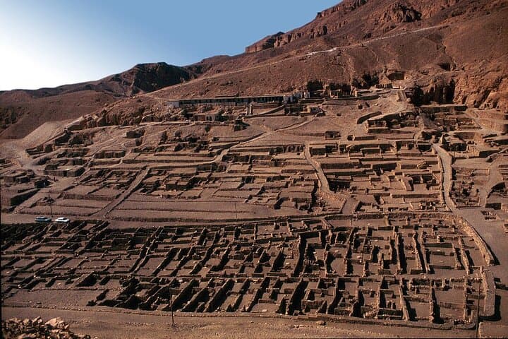 Tour to Medinet Habu, Valley of Nobles, Deir el Madina with Lunch