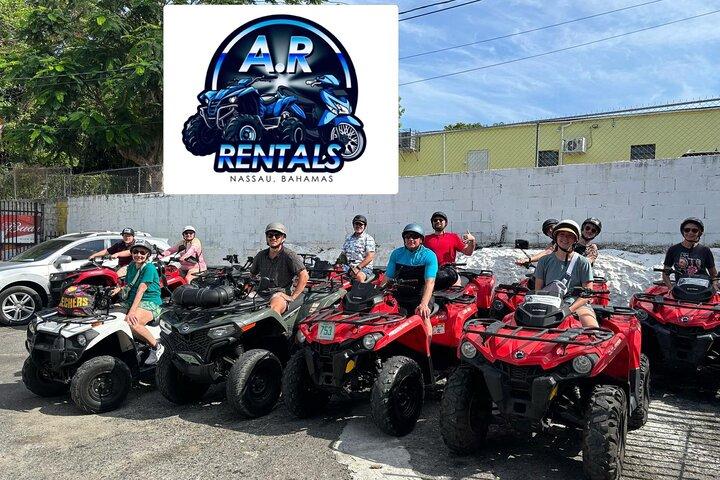 Alquiler de scooters, alquiler de vehículos todo terreno y alquiler de buggy, Nassau, Bahamas