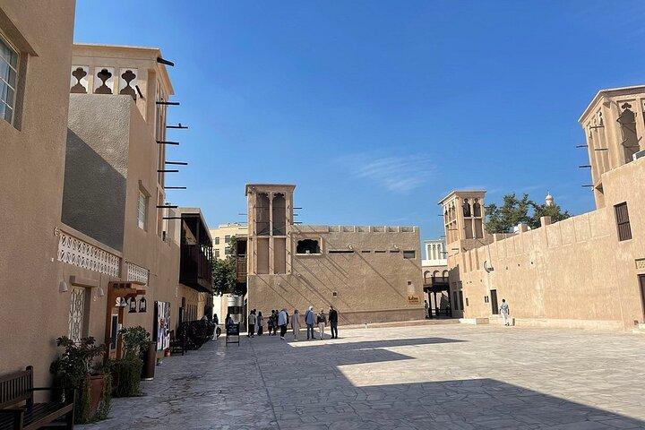 Old Dubai Walking Tour : Ein Vorgeschmack auf Tradition, Abra & Souk Geheimnisse