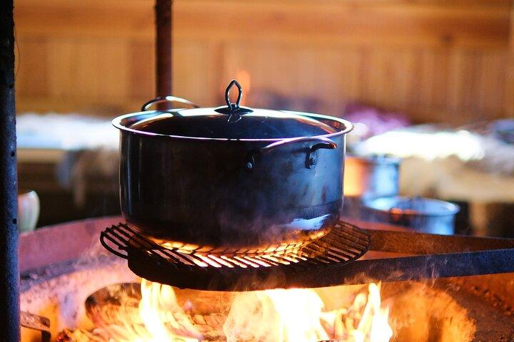 PRIVATE Traditionele Finse Soep Workshop door het bos