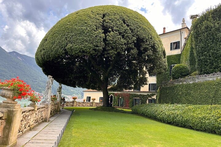 Lake Como Highlights - Villa Balbianello & Bellagio exclusive full-day tour