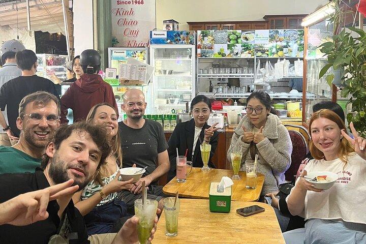 Da Nang Local Street Food Private Tour With Optional Evening Show