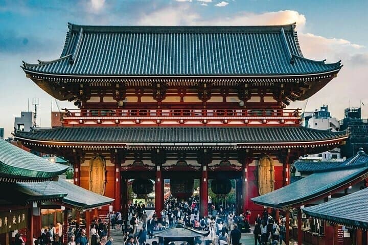 Tokyo Sightseeing/ City Tour by Private Car with English Guide