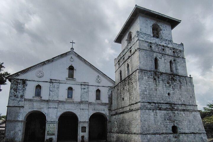 Bohol Countryside Tour zu Chocolate Hills und Loboc River