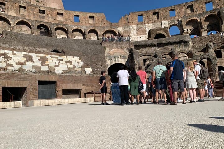 Colosseum Arena Tour with Palatine Hill & Roman Forum Access