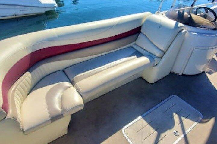4-timers Pontoon Cruise Tour i Lake Tahoe (12 gæster)