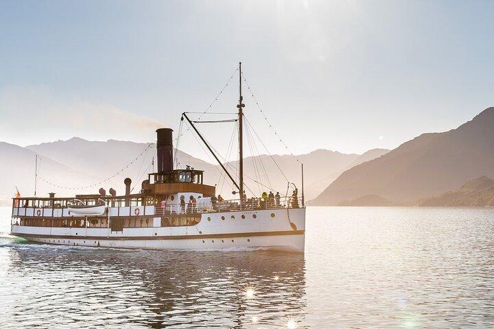 Queenstown Cruise & Wine Tour - 90 Min TSS Earnslaw & 3 Wineries