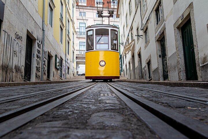 10 - Day Private Tour of Lisbon, Coimbra och Porto