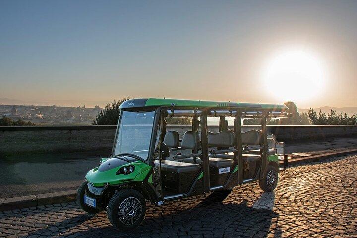 Tour en carro de golf por Roma al atardecer - con Spritz!