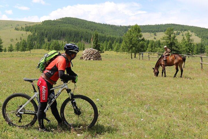 7 giorni Mongolia Edge Wild Cycling Tour