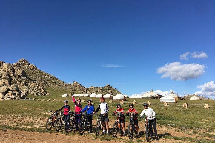 7 giorni Mongolia Edge Wild Cycling Tour