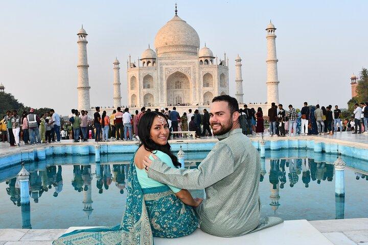 Private Taj Mahal & Agra Day Trip med bil med en licenseret guide
