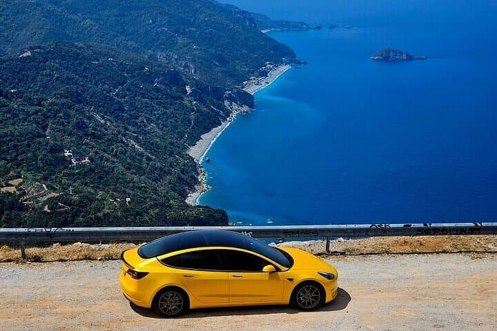 Athens Int Airport to Piraeus Port/Hotels Private Transfer