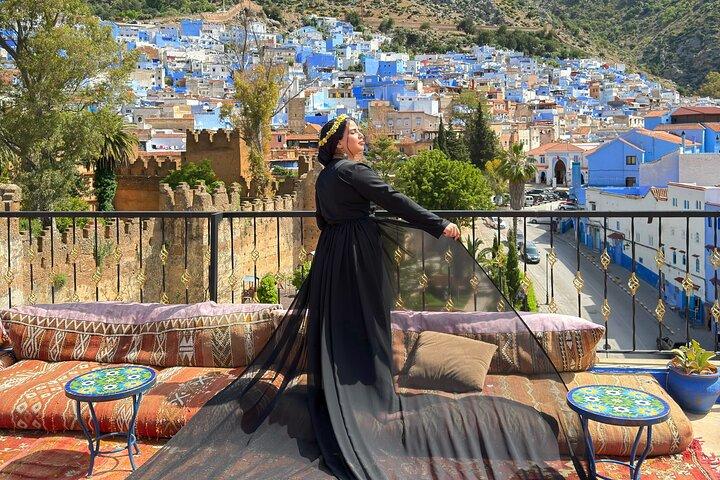 Flying Dress Fotografia nello chefchaouen