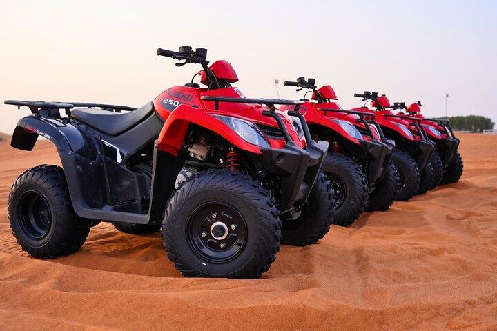 Dubaï : Vip Safari Red Dunes Quad Bike Camel Dinner 4x4 Pick Drop