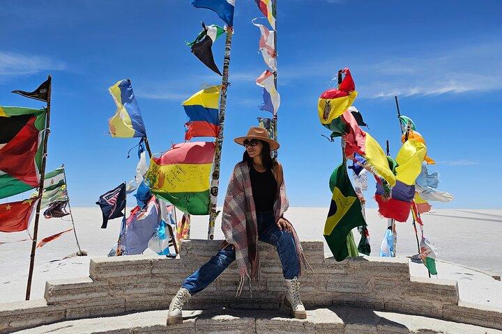 Salares, lagunas y géiseres de 3 días desde Uyuni hasta San Pedro