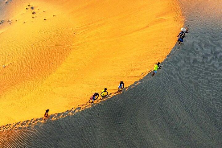 Excursion en jeep à couper le souffle à Mui Ne Sand Dunes avec un charmant guide local