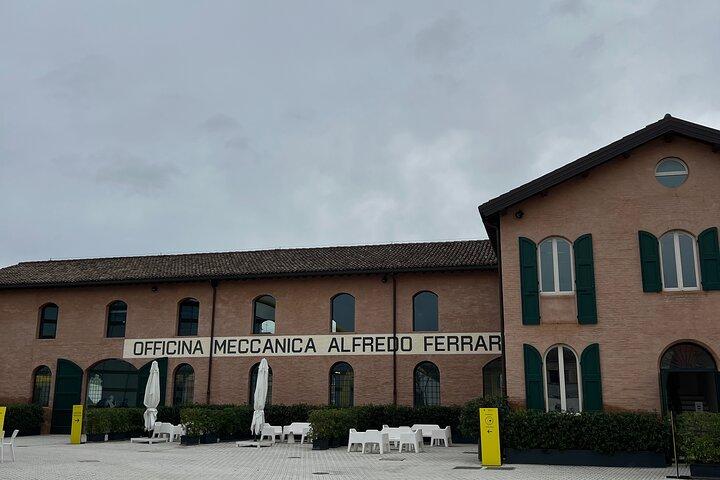 Musei Ferrari e Lamborghini con F1 Simulator Experience