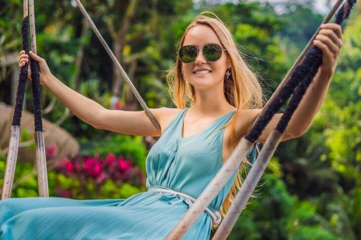 Ubud Tour com Monkey Forest Waterfalls Temples e muito mais