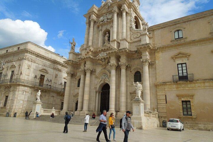 Descubre Ortigia lo mejor de Syracuse Alleys Sabores e historia