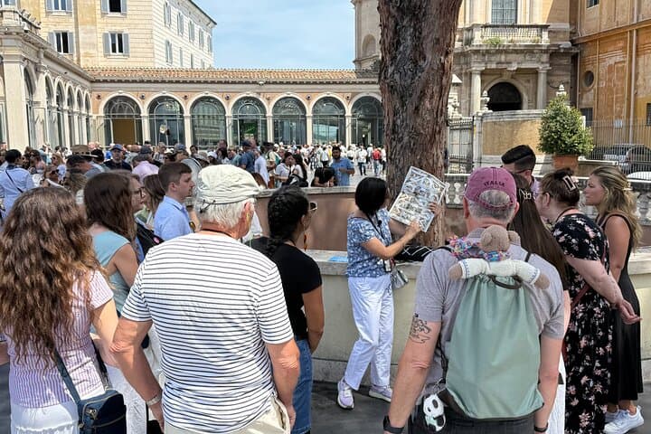 Skip-The-Line Vatican Museums,Sistine Chapel& Basilica Experience