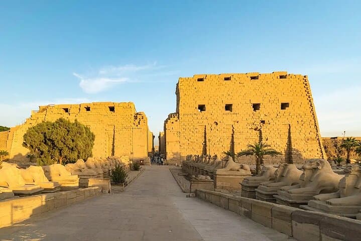 Best of Luxor in One Day: Private Tour of Ancient Temples & Tombs