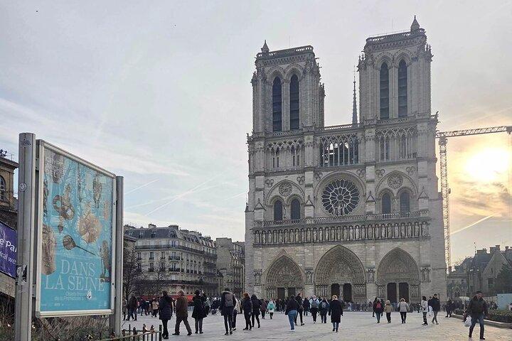 Renovatie, restauratie en wedergeboorte: Een audiotour door de Notre-Dame
