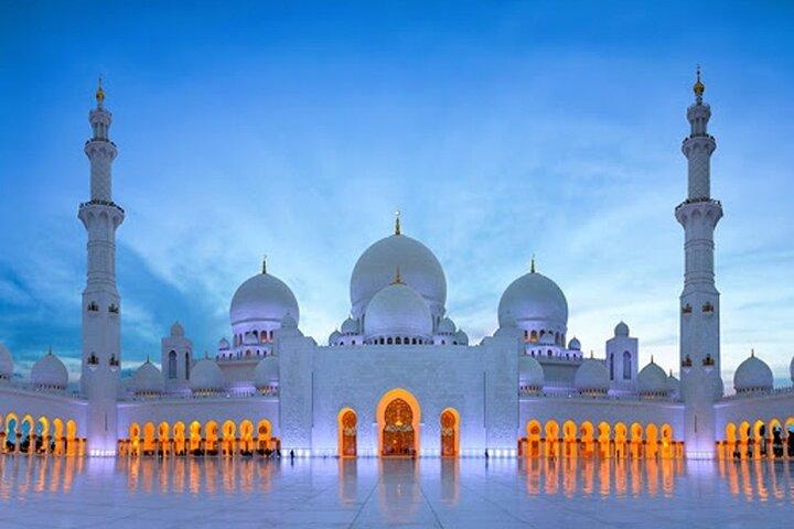 Abu Dhabi Heldagstur till Abu Dhabi från Dubai