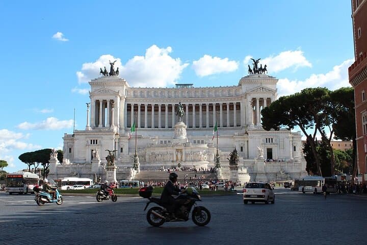 Rome Half Day Private Tour: Colosseum, Trevi & Pantheon