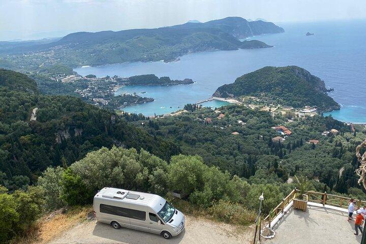 Explore Corfu do seu jeito: Excursão privada personalizável