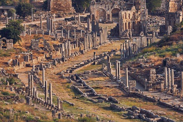 Tour privado da tarde: Side, Aspendos & Perge (até 5 pessoas)