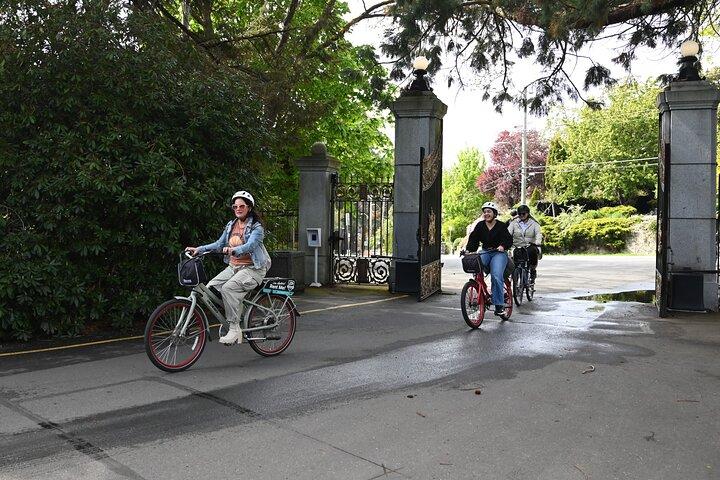Victoria BC - Küsten- & Schlosstour mit dem E-Bike