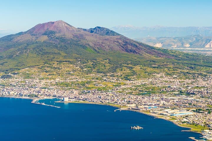 Pompeii and Vesuvius Combo Tour with Local Guide