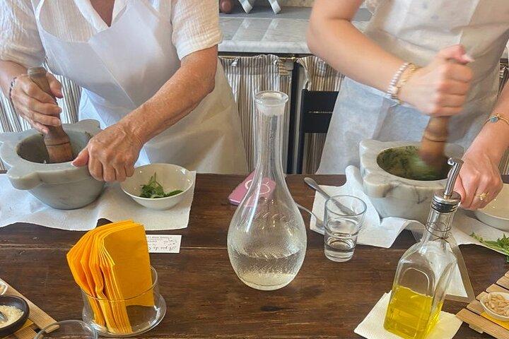 Cinque Terre: Clase de Pesto con Degustación de Focaccia en Manarola
