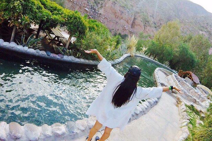 Wine Tasting & Hot Springs Experience with Transport