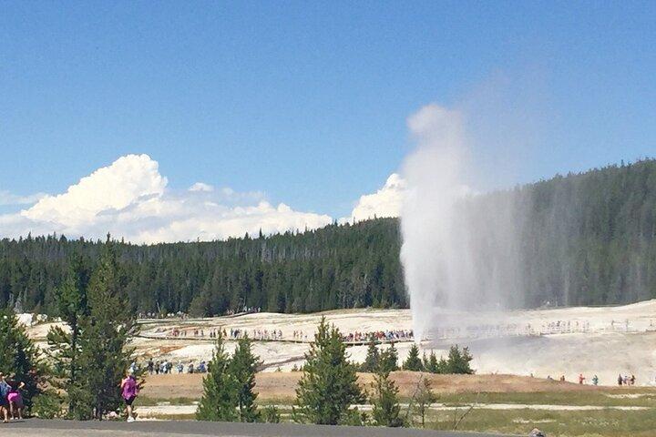 Los Angeles to Yellowstone 5 - Tour de um dia, terminando em Salt Lake City
