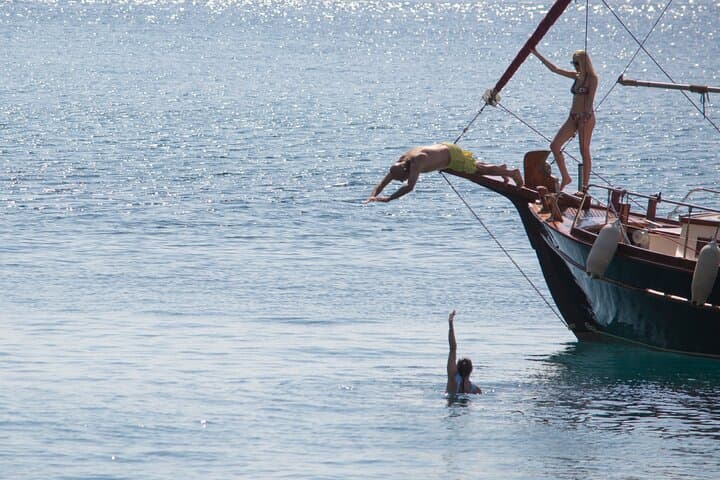 Half-Day Cruise-Athens Riviera Swim & Greek BBQ Cruise