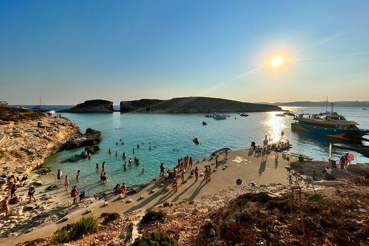 Avondcruise van een gouden uur naar de Blue Lagoon van Comino