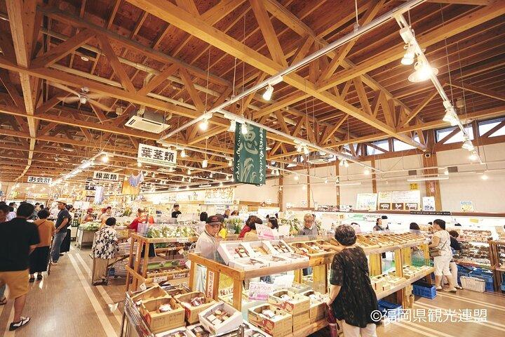 YokaBus Fukuoka Uminonakamichi, Erdbeerfarm und Chinkokuji