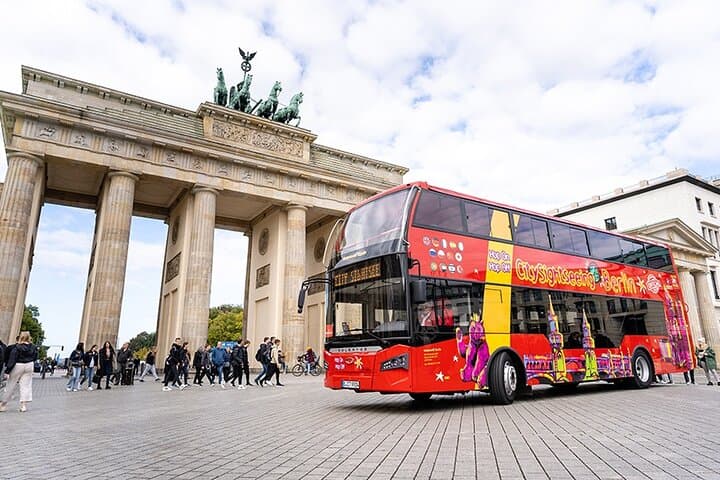 Hop-on Hop-off Berlin Tour with Audio Guide