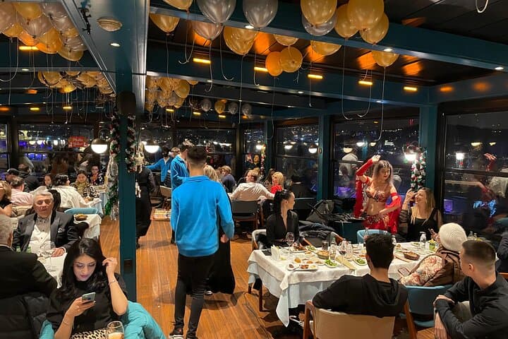Istanbul New Year's Eve 2027 Dinner and Party Cruise on Bosphorus