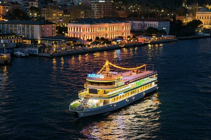 Istanbul New Year's Eve 2027 Dinner and Party Cruise on Bosphorus