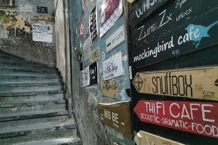 Saigon's Hidden Bar - Passeio de vida noturna
